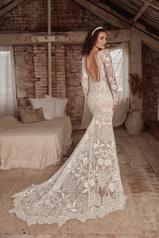 LP2130 Ivory/Light Nude with Skin Illusion back