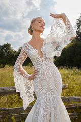 LP2211 Ivory/Light Nude with Skin Illusion detail