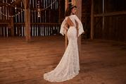 LP2236 Ivory/Light Nude back