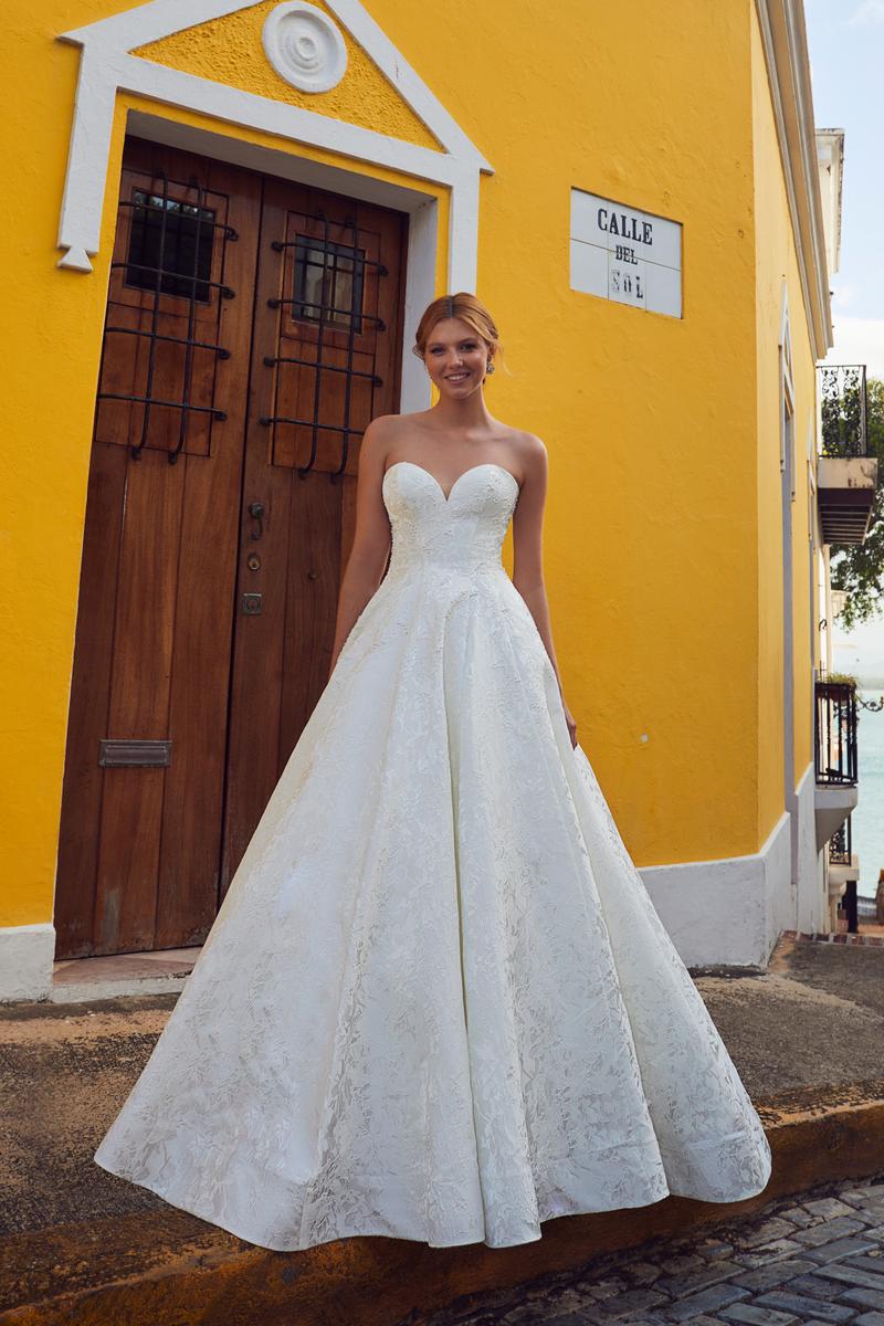 L'amour Bridal LA23112