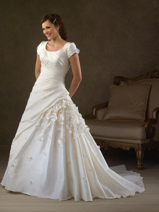 Bonny Bridal 'Unforgettable 1313' size 24 new wedding dress