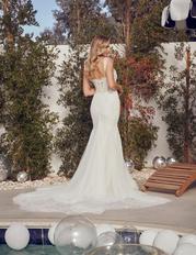 BL406 Ivory/Nude/Ivory back