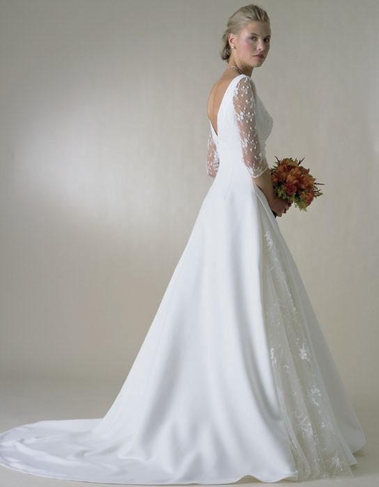 Casablanca Bridal 1608