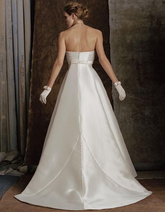 Casablanca Bridal 1674