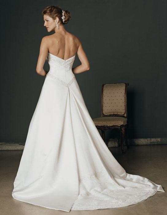 Casablanca Bridal 1694