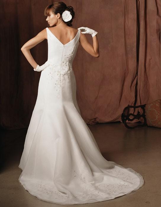 Casablanca Bridal 1697