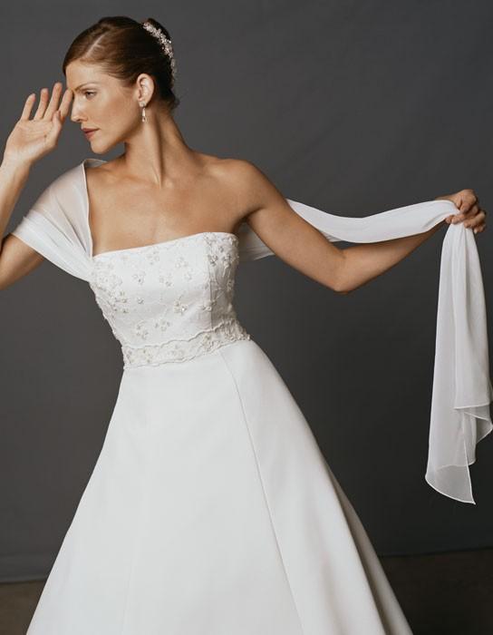 Casablanca Bridal 1704