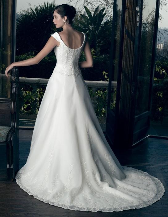 Casablanca Bridal 1737