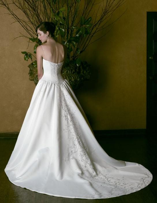 Casablanca Bridal 1747