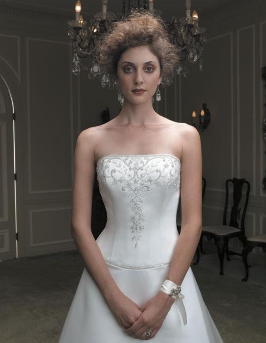 Casablanca Bridal 1776