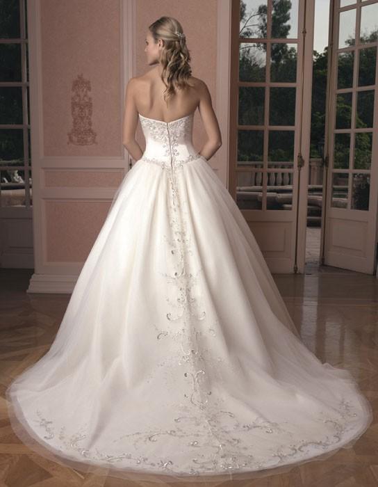 Casablanca Bridal 1805