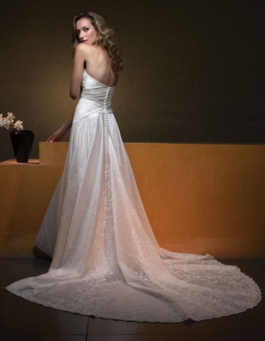 Casablanca Bridal 1819