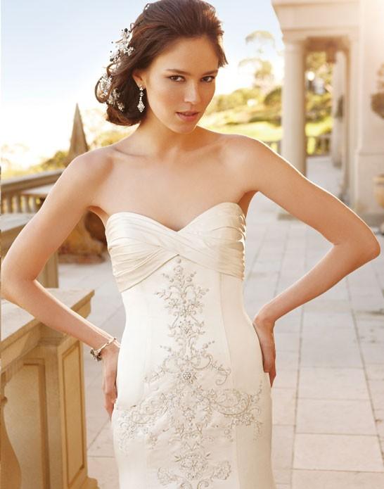 Casablanca Bridal 2042