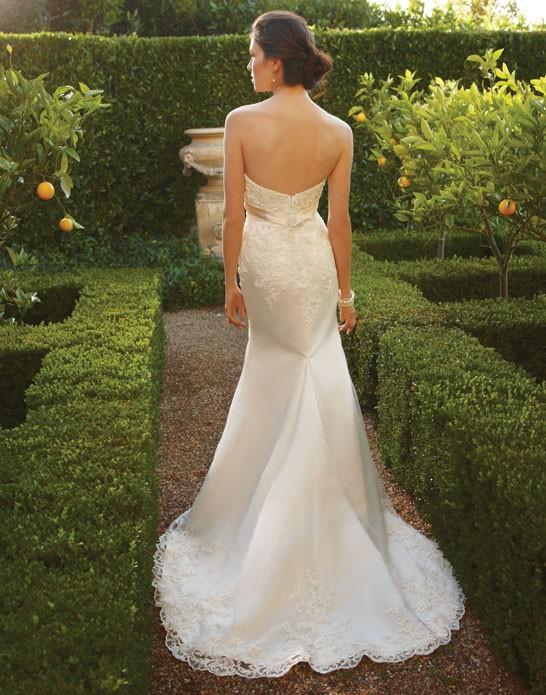 Casablanca Bridal 2046