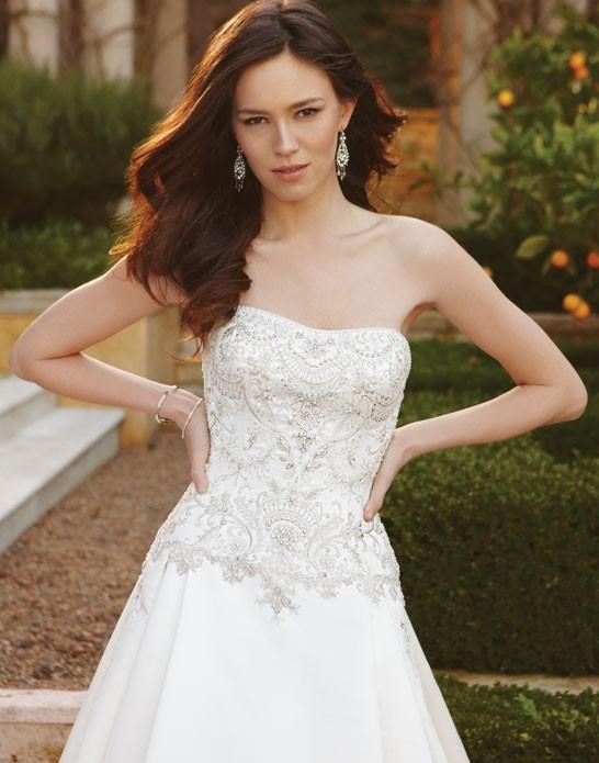 Casablanca Bridal 2055