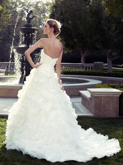 Casablanca Bridal 2078