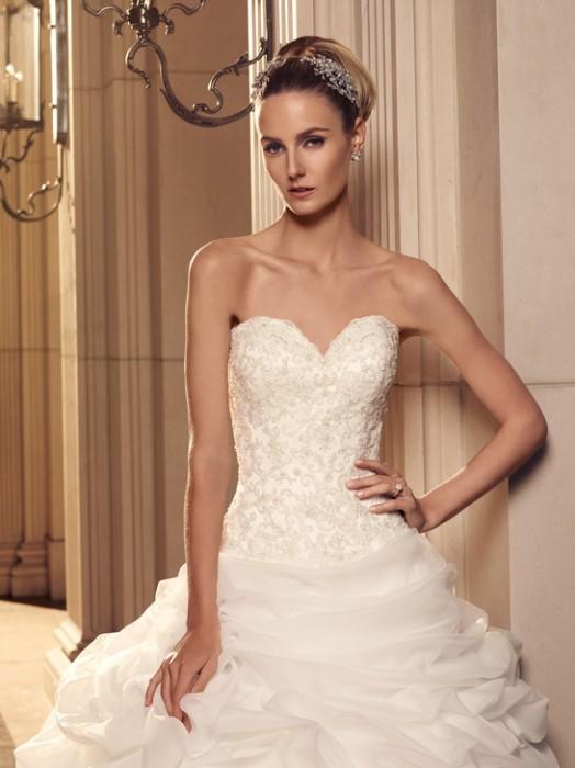 Casablanca Bridal 2085