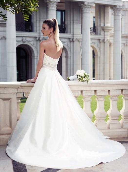 Casablanca Bridal 2089