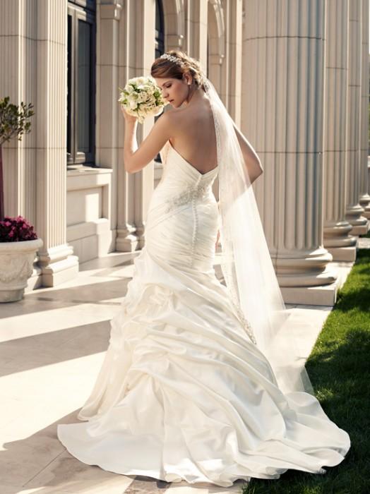 Casablanca Bridal 2092