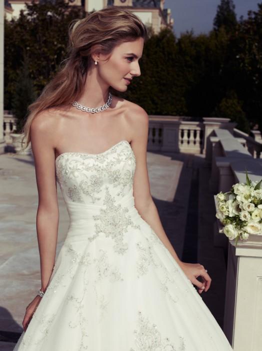 Casablanca Bridal 2098