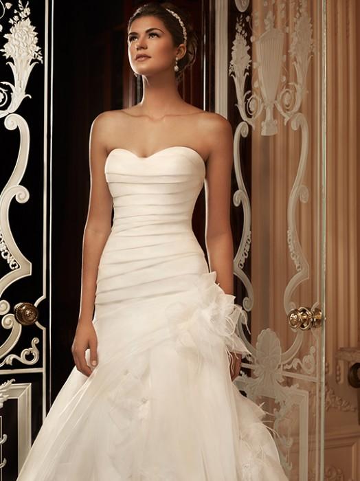 Casablanca Bridal 2105