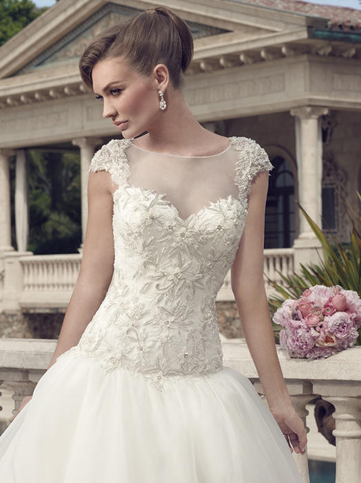 Casablanca Bridal 2147