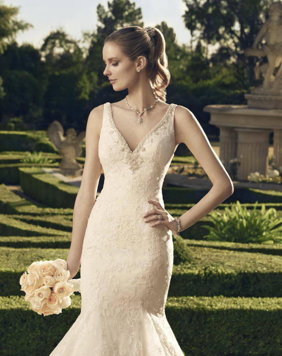 Casablanca Bridal 2165