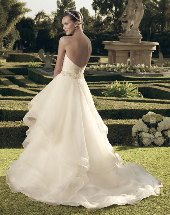 Casablanca Bridal 2174