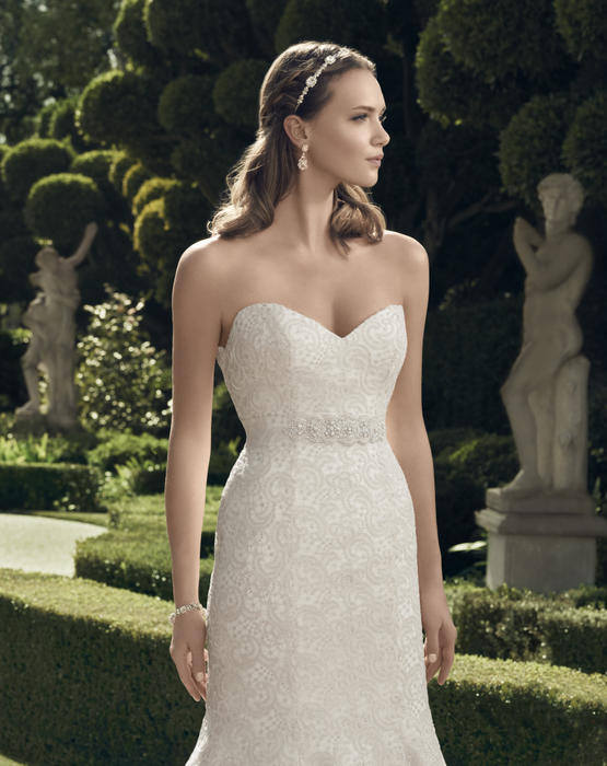 Casablanca Bridal 2176