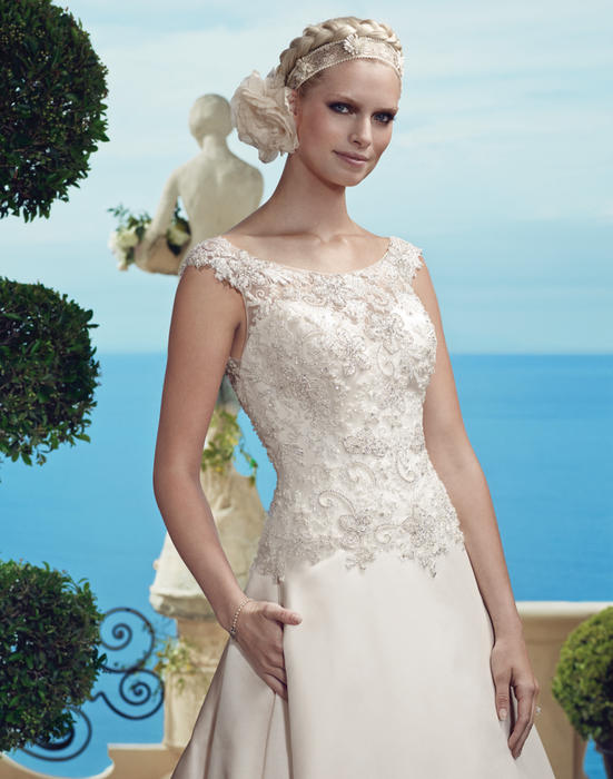 Casablanca Bridal 2184