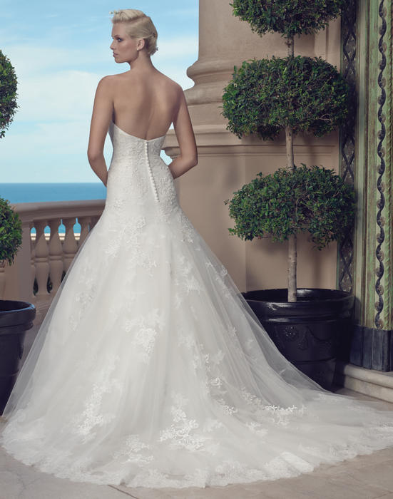 Casablanca Bridal 2203