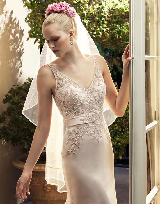 Casablanca Bridal 2209