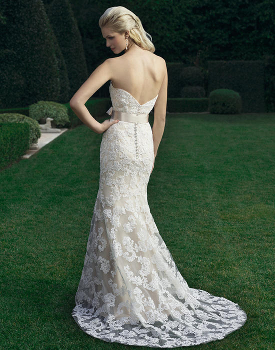 Casablanca Bridal 2221