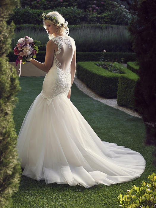 Daffodil - Casablanca Bridal  2237