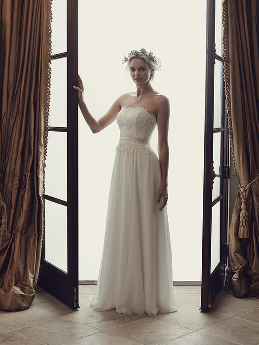  Daisy - Casablanca Bridal  2239