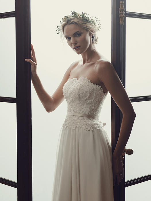  Daisy - Casablanca Bridal  2239