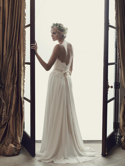  Daisy - Casablanca Bridal  2239