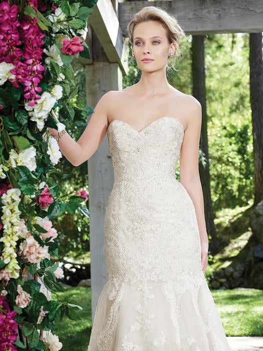 Daphne - Casablanca Bridal  2254