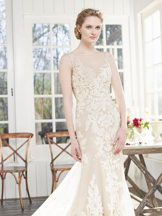 Poinsettia - Casablanca Bridal  2261