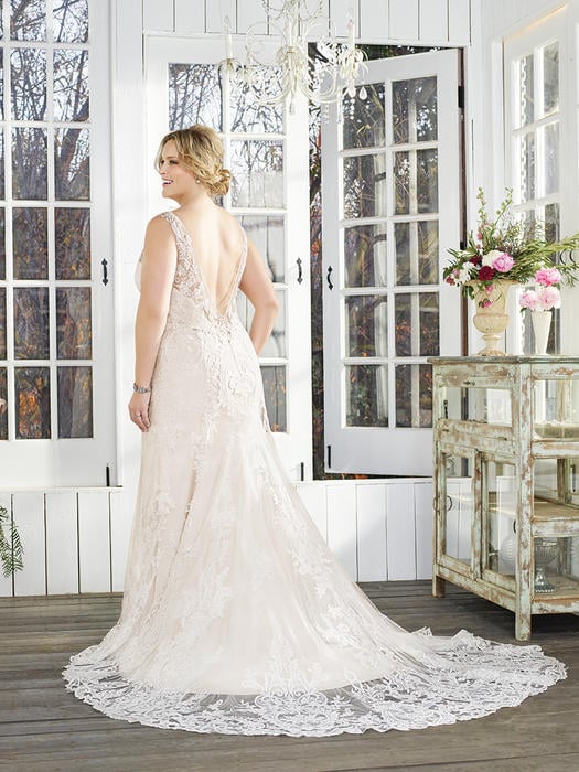 Poinsettia - Casablanca Bridal  2261