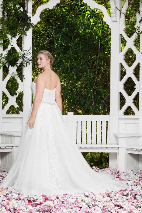 Mayflower - Casablanca Bridal  2271