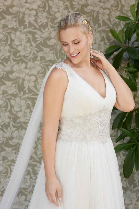 Dahlia - Casablanca Bridal  2272