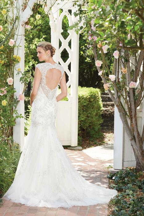 Hibiscus - Casablanca Bridal  2277