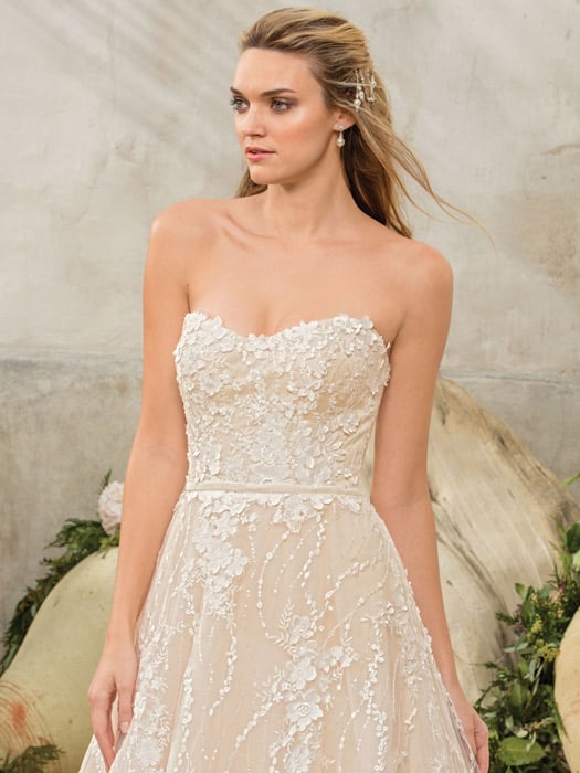 Casablanca Bridal 2288