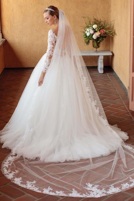 Casablanca Bridal 2309