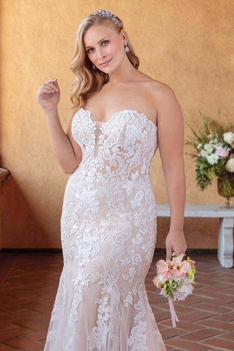 Casablanca Bridal 2325