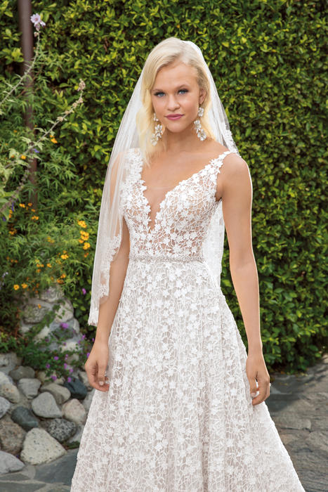 Casablanca Bridal 2354