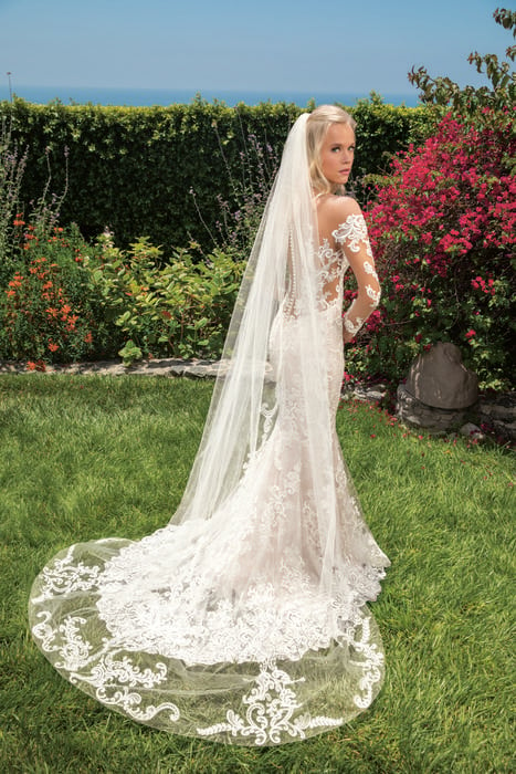 Casablanca Bridal 2356