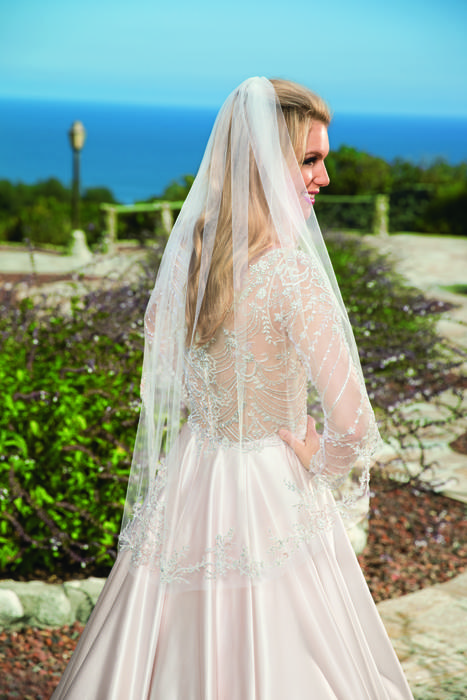 Casablanca Bridal 2358