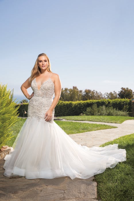 Casablanca Bridal 2359